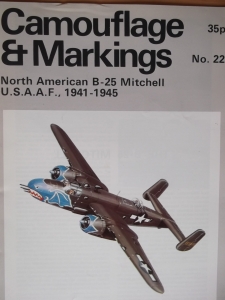 CAMOUFLAGE   MARKINGS  22. NORTH AMERICAN B-25 MITCHELL USAAF 1941-1945